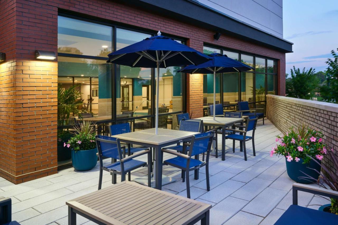 Hampton Inn Towson Downtown Kültér fotó